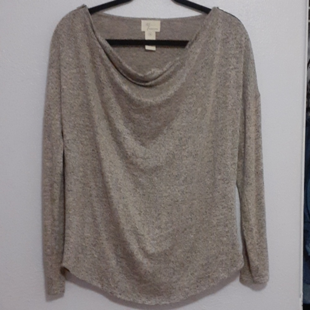 Andrea jovine sweater  size med